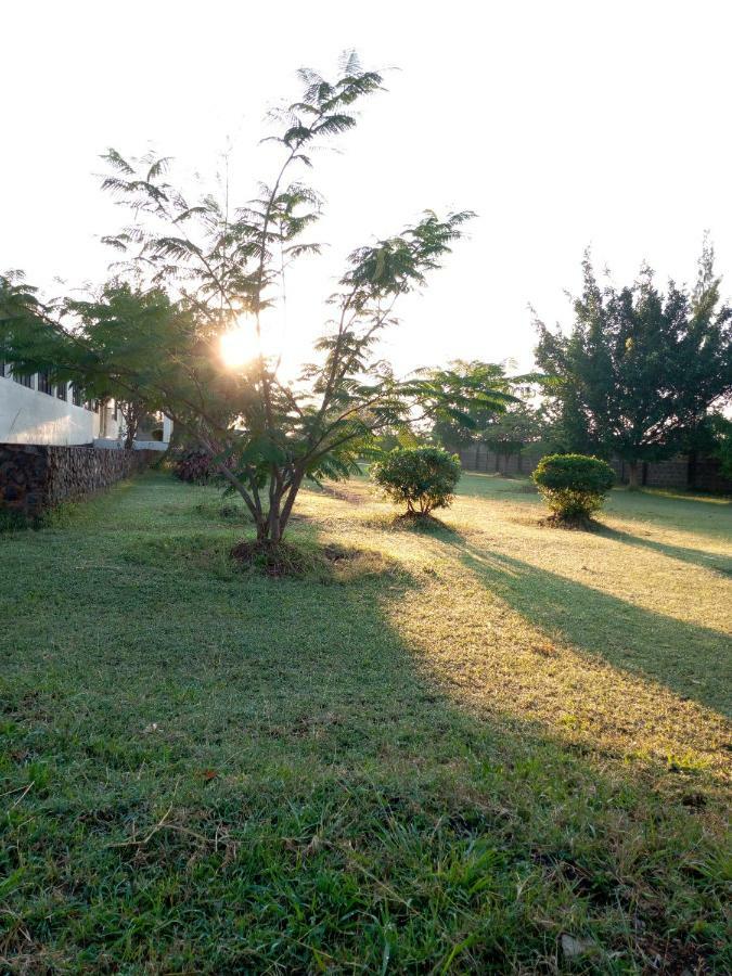 Kisumu Country Club Hotel Bagian luar foto