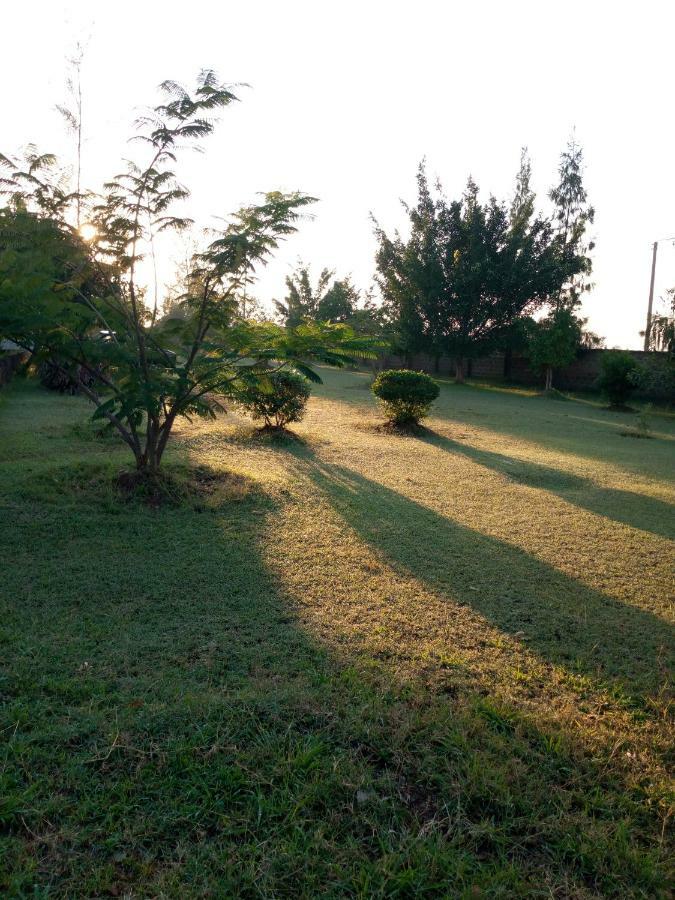 Kisumu Country Club Hotel Bagian luar foto